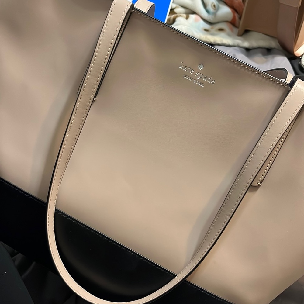 Kate spade shoulder bad